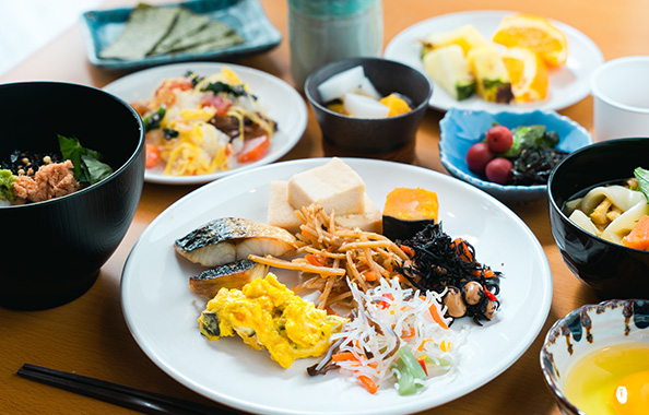 朝食 山梨 スパ 温泉 日帰り 宿泊 スパランドホテル内藤