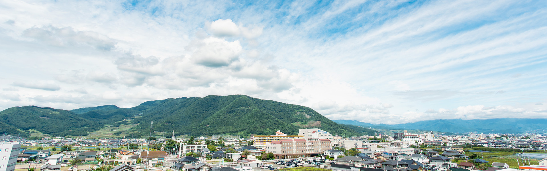 窓からの展望(北側)山梨 スパ 温泉 日帰り 宿泊 スパランドホテル内藤