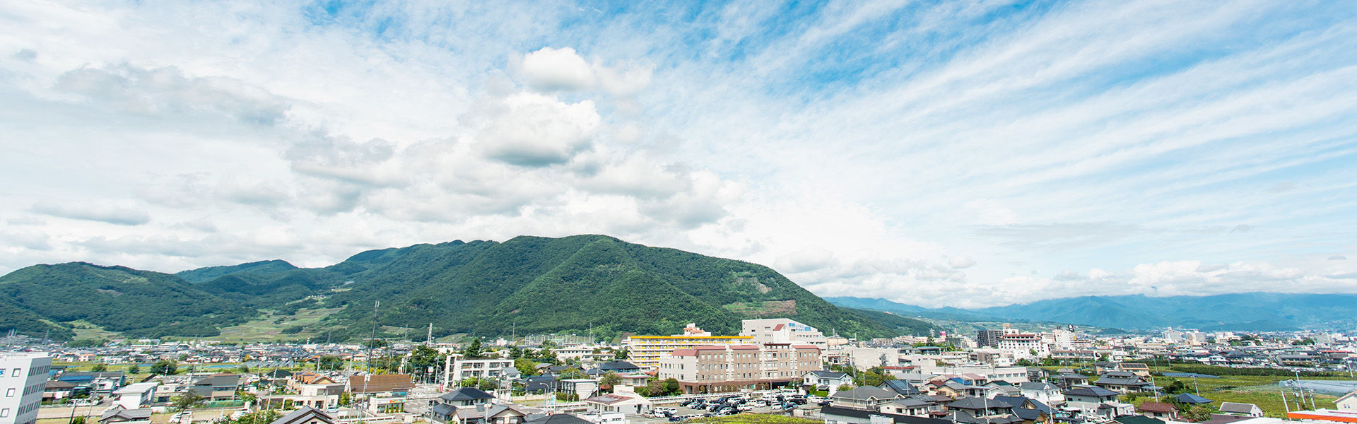 窓からの展望（北側）山梨 スパ 温泉 日帰り 宿泊 スパランドホテル内藤